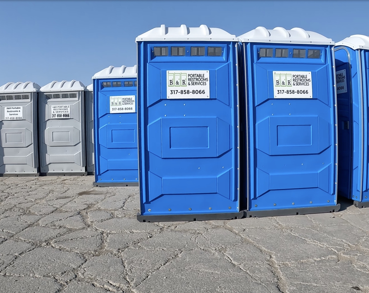 Portable Bathroom Rentals for Job Sites