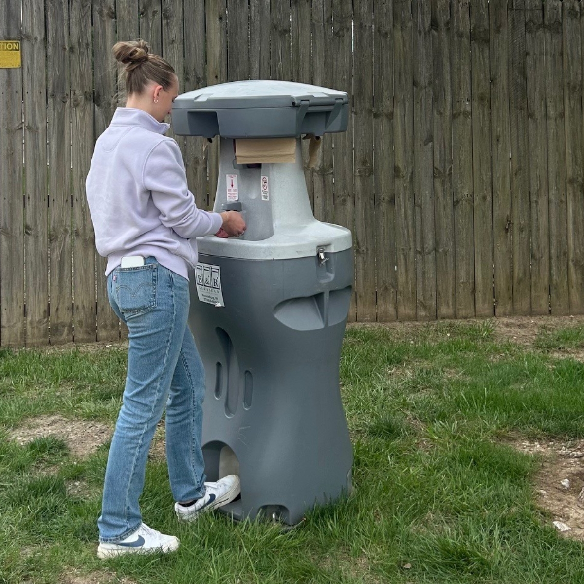 Dual Tower Portable Sink