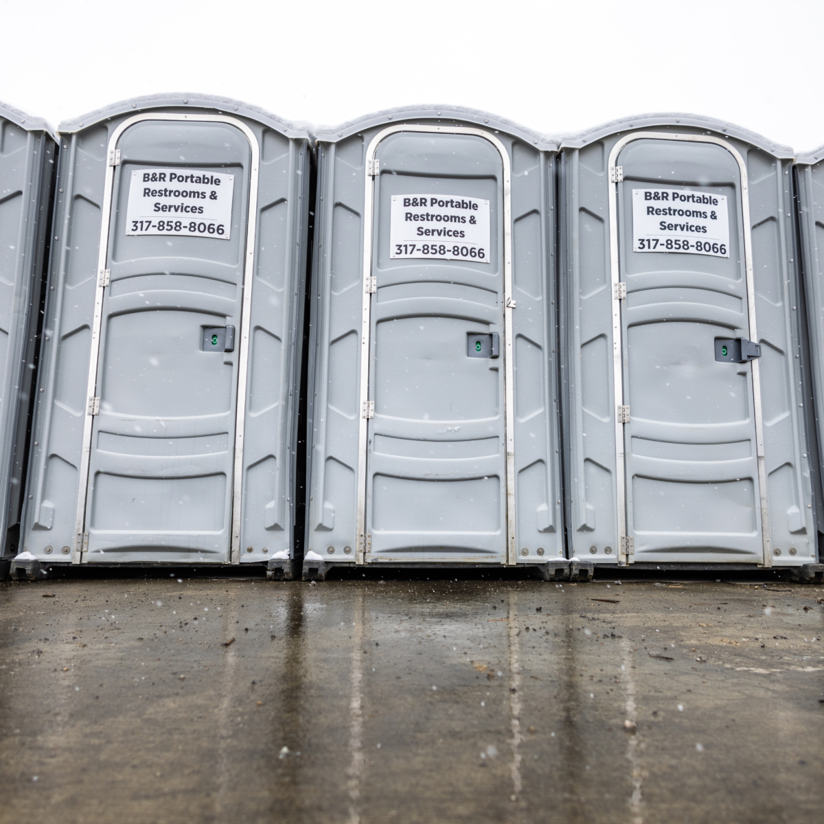 Standard Portable Restroom